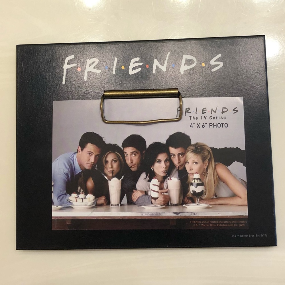 Friends: The TV Series Wood Clip Photo Frame 6"X4"